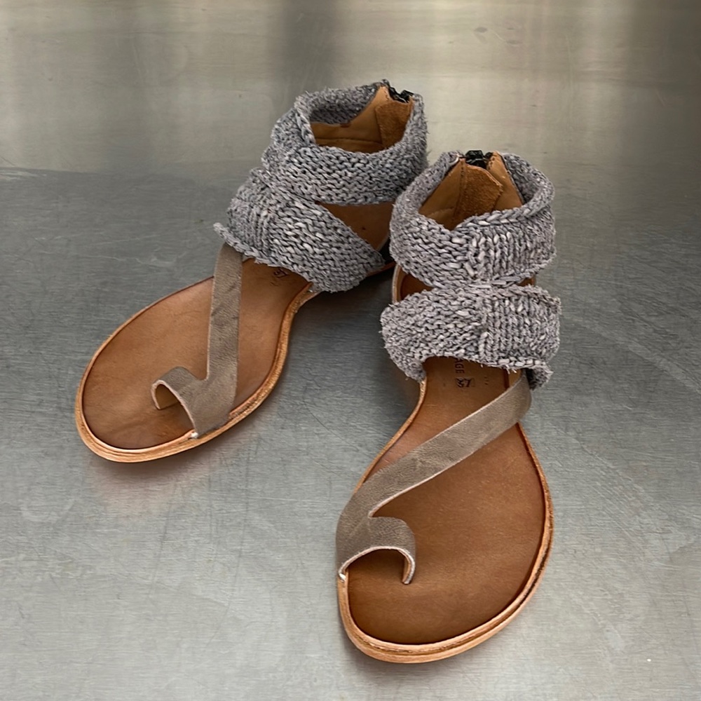 Cydwoq “Turret” woven leather sandals in gray. Made in USA. New in box.